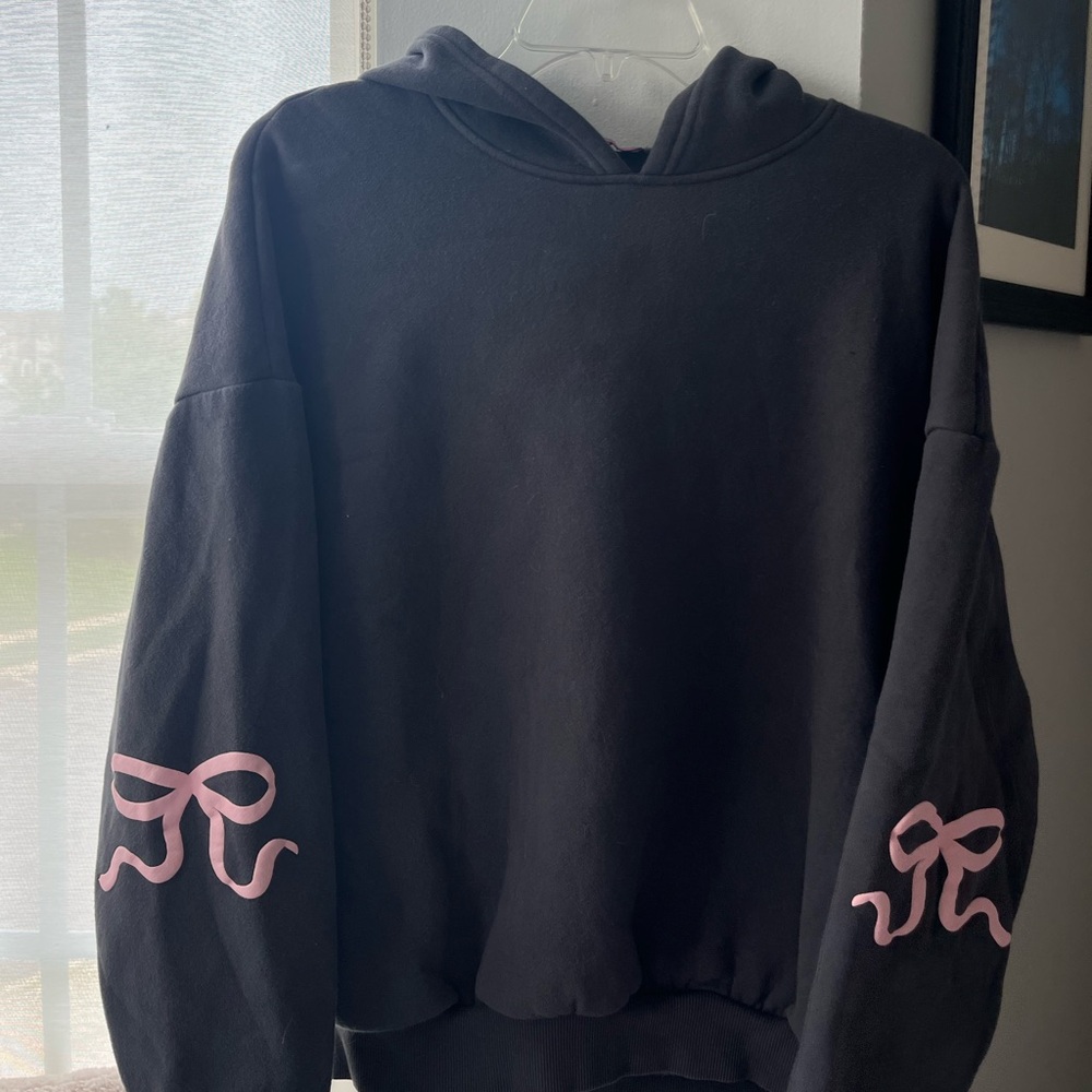 Edikted Cozy Knit Sweater in Charcoal with pink bow detail